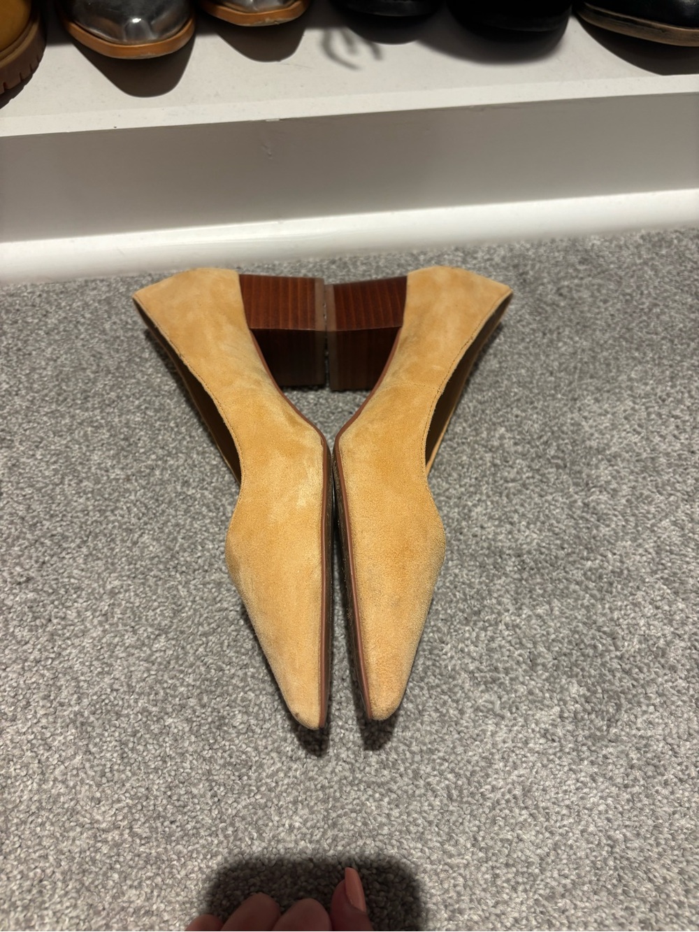 Classic Pointed-Toe Suede Pumps - Picture 2 of 4
